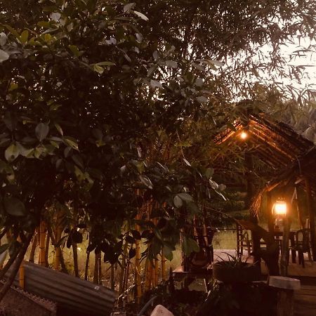 Aliya Riverside & Safari Resort Udawalawe Εξωτερικό φωτογραφία