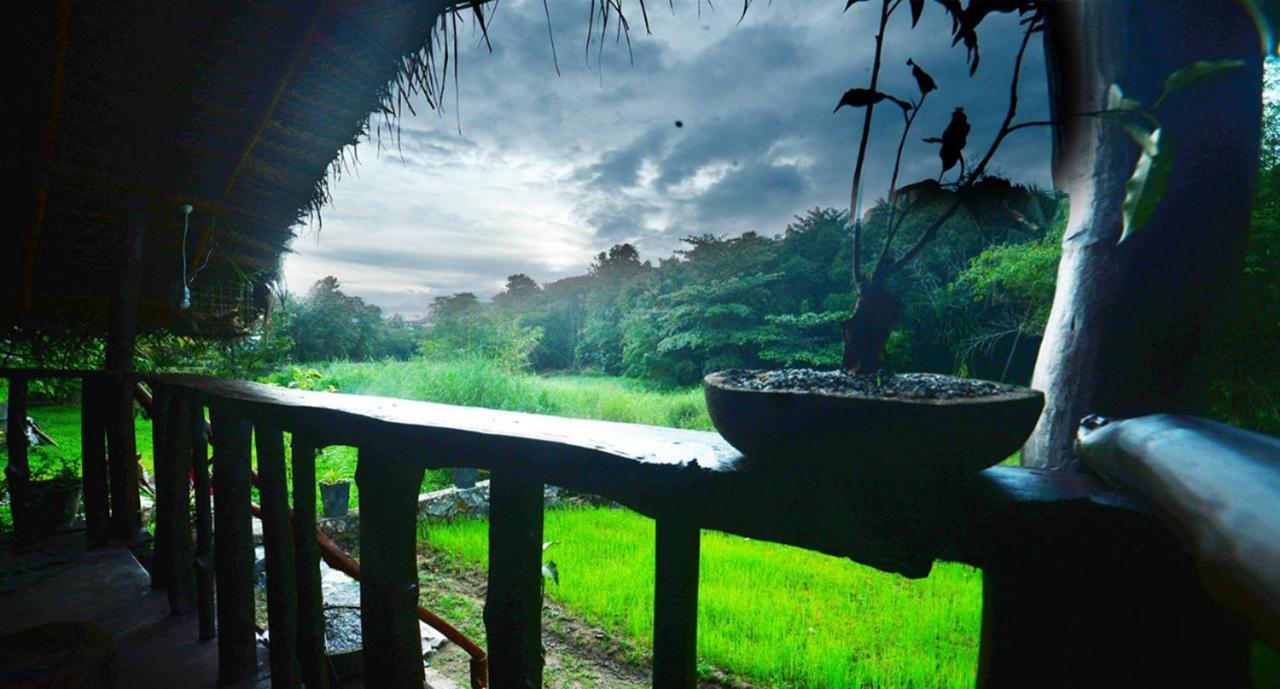 Aliya Riverside & Safari Resort Udawalawe Εξωτερικό φωτογραφία